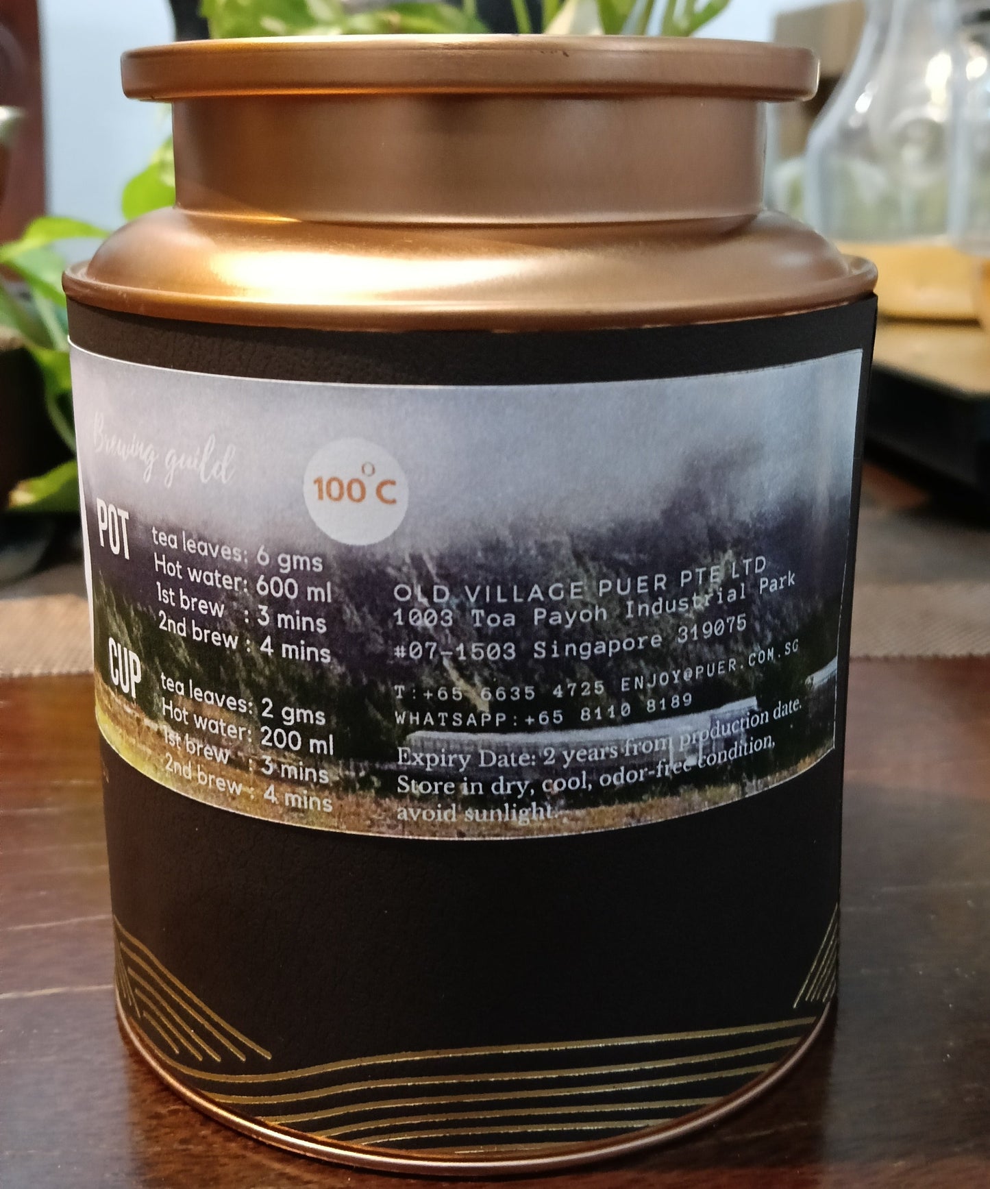 Tibetan Ember OVP Tibet Dark Tea loose leaves in gift tin - OVP Tea