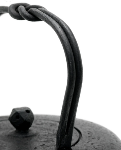 Dora Gata “Copper Gong” Shape Japan Tetsubin Iron Kettle by Koizumi Nizaemon XI