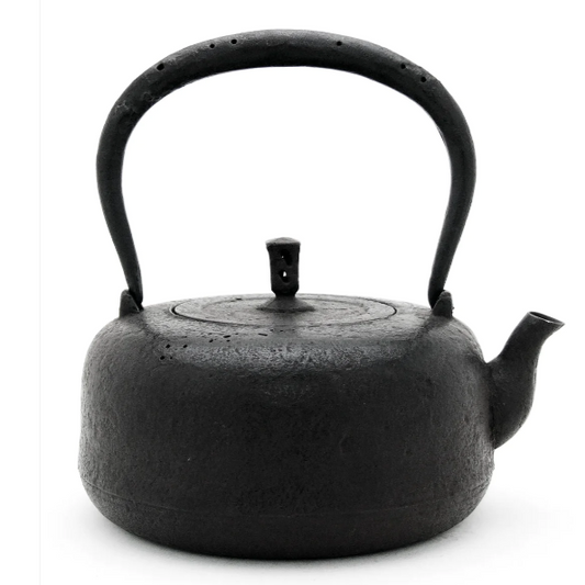 Taka Dora Gata “Tall Copper Gong” Shape Japan Tetsubin Iron Kettle by Koizumi Nizaemon XI - OVP Tea