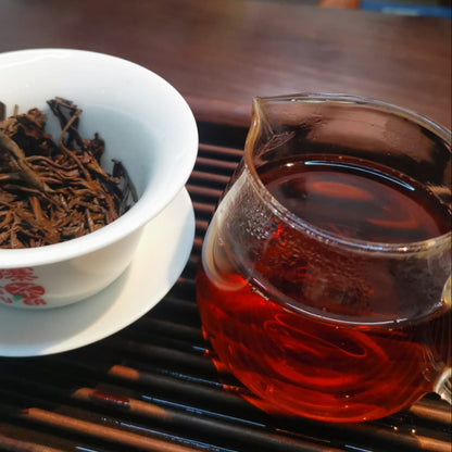 OVP Crimson Heritage™ Black Tea Gift Tin - OVP Tea