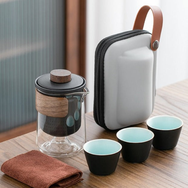Travel Brewing Set - Portable Porcelain Tea Brewing Set with 3 cups and a carrier pouch - OVP Tea