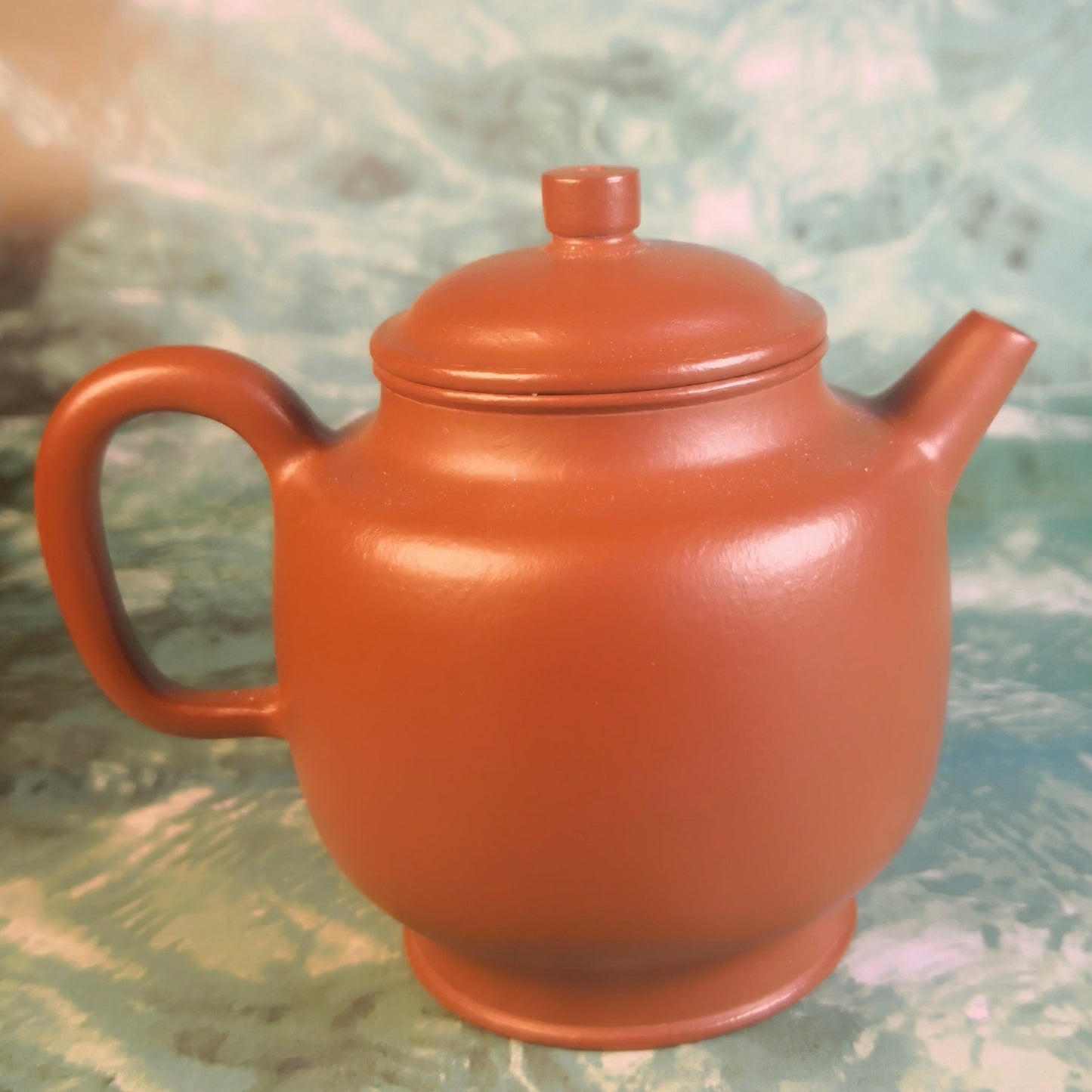 Zisha teapot Gong Deng, handmade by Artist Level 4 L4-2021) RAO Qing ZHU NI - OVP Tea