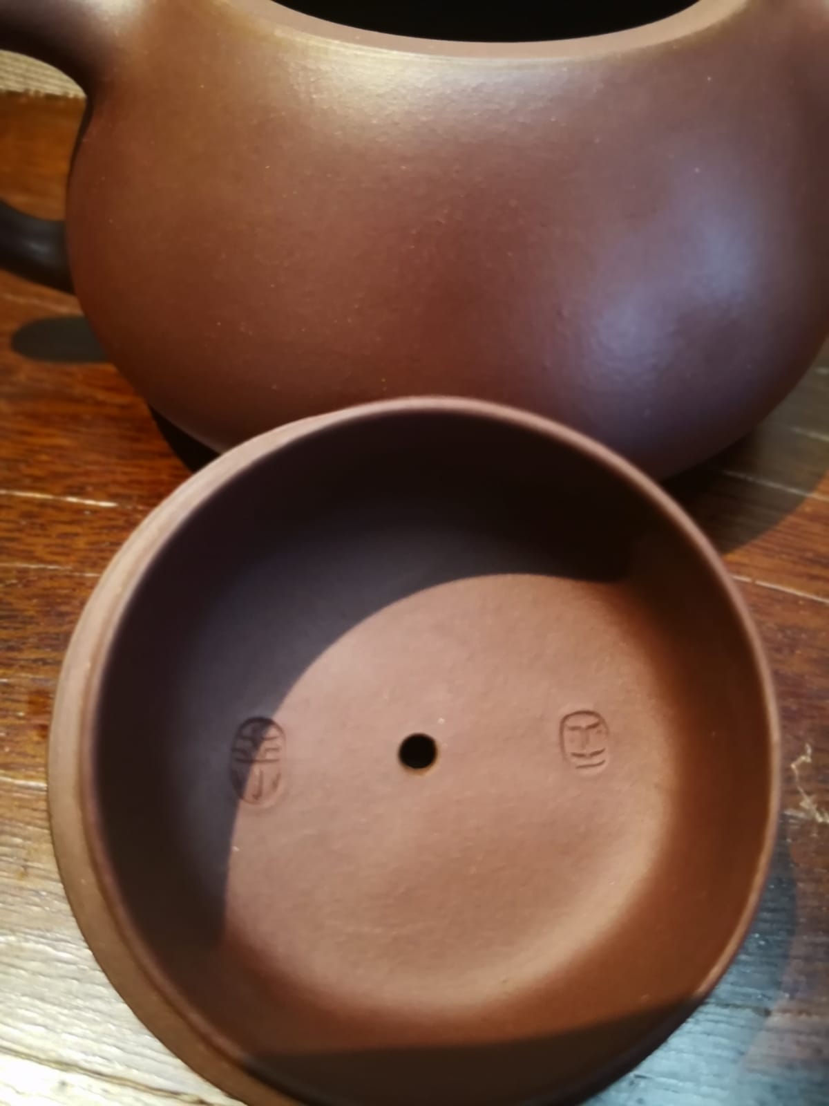Zisha teapot Jing Zhou Shi Piao, handmade by Studio Craftsmanship, Zi Ni - OVP Tea