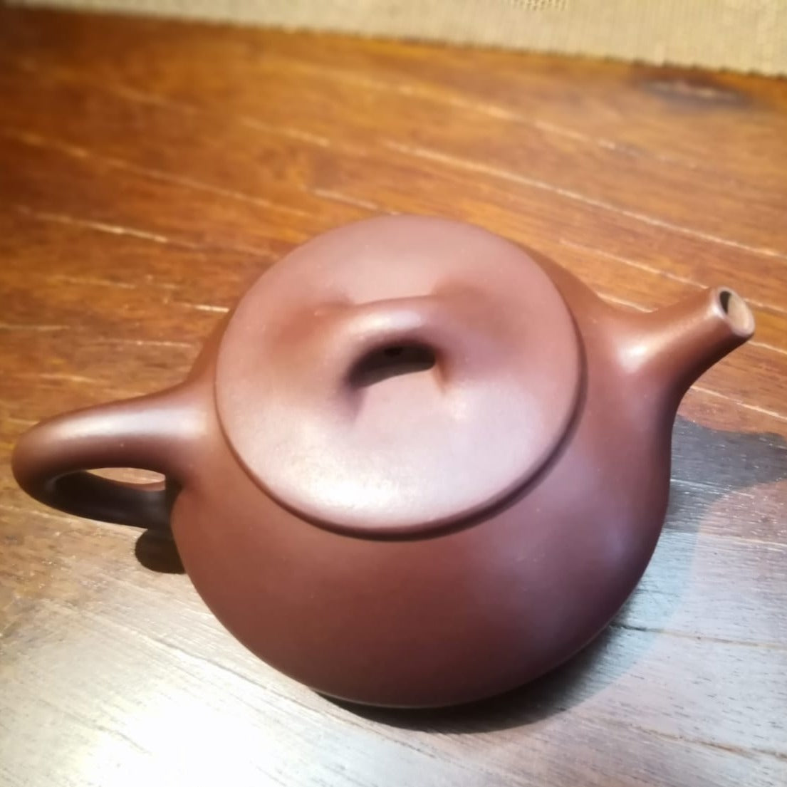 Zisha teapot Jing Zhou Shi Piao, handmade by Studio Craftsmanship, Zi Ni - OVP Tea